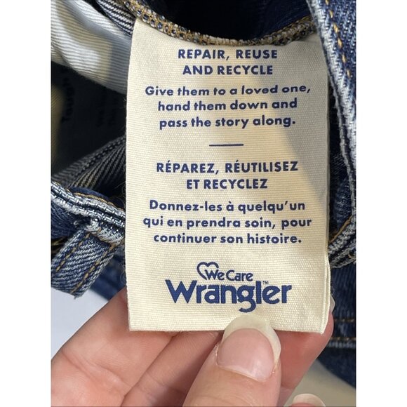 Wrangler Women's Blue Flare Jeans - Picture 16 of 16